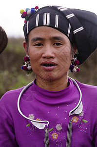 一名妇女族裔LU的肖像图片