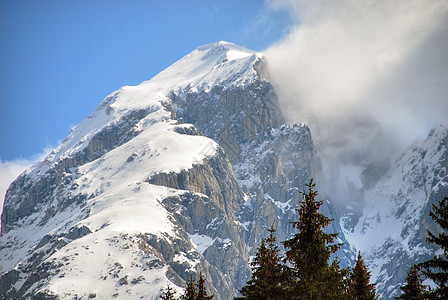 2007年意大利多洛米特阿尔卑斯山冬全景滑雪者山地旅行自行车享受天空天堂假期森林图片