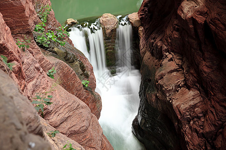 中国云台山的瀑水和级联溪流旅行踪迹力量运动地质学运泰地质岩石旅游图片
