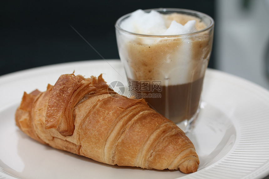 大陆法语早餐会牛奶盘子面包棕色早餐白色咖啡图片