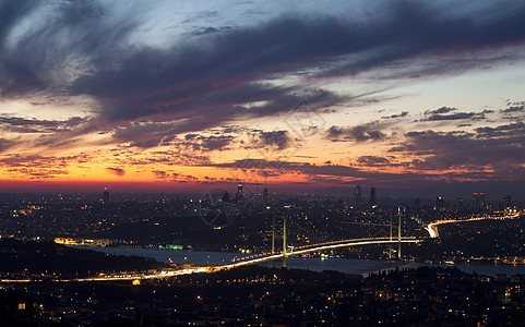 Bosphorus桥城市建筑学结构日落设备旅行钢缆假期摩天大楼天际图片