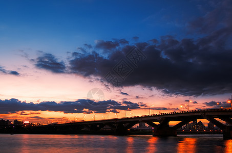 桥梁城市景观天空建筑学风景旅游戏剧性公寓房子镜子地标运输图片