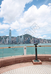 在中川香港附近使用望远镜的观察点街道全景旅游建筑学文化爬坡观光建筑民众中心图片