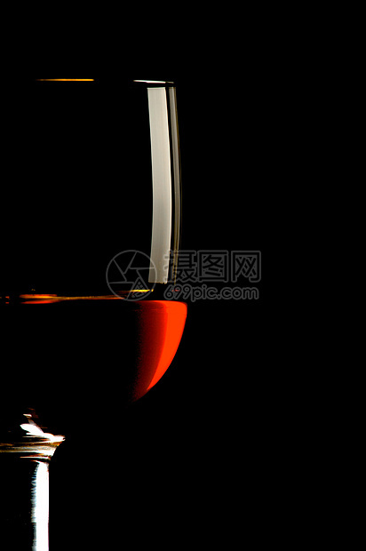 红酒瓶子反射酿酒师剪影玻璃品酒反思红色酒厂图片