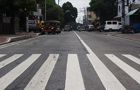 步行车斑马线人行道路面街道穿越线条小路斑马车道条纹图片