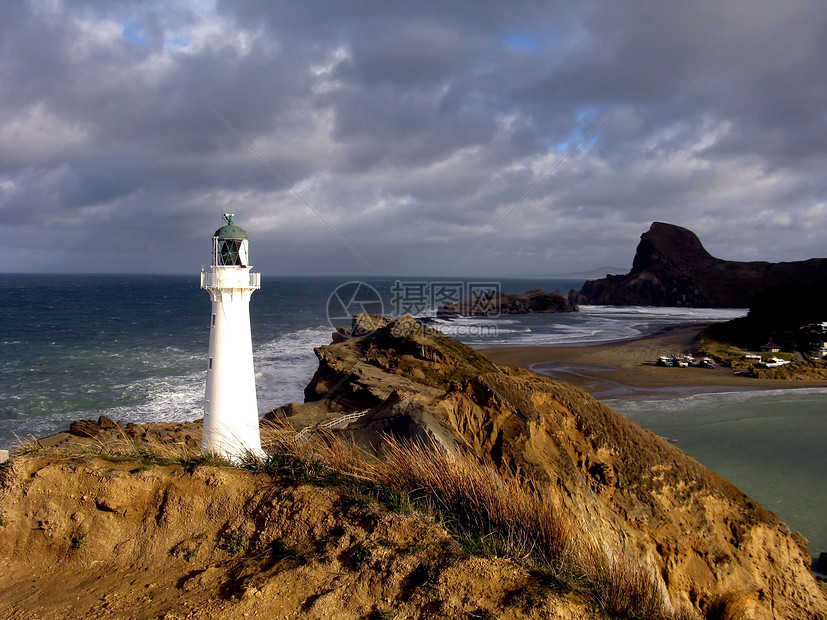 新西兰卡斯尔 Point的灯塔和岩石假期热带天堂游客旅行情调旅游蓝色天空异国图片