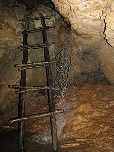 洞穴;瀑布;楼梯;水;小溪背景图片