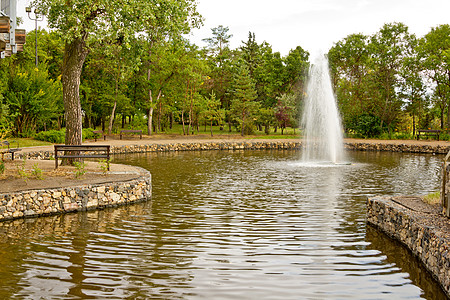 瓦斯卡纳湖喷泉图片