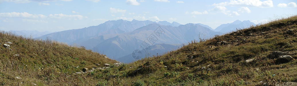 主要高加索山脊解脱文件岩石风景一条路线山丘山脉旅行草甸高山图片
