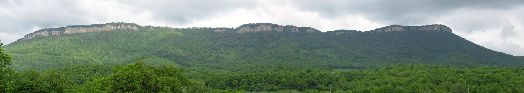 全景高山植被岩石斜坡一条路线旅行文件风景山峰山丘图片