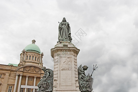 维多利亚王后女神像帝国君主女士雕像历史纪念碑地标城市雕塑版税图片