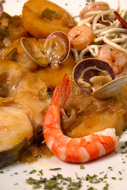 梅鲁扎拉西德拉美食草药小精灵主菜蛤蜊饮食对虾餐厅海鲜图片