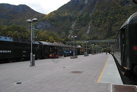 挪威西南火车站图片