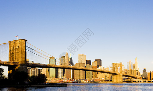 美国纽约市曼哈顿布鲁克林大桥桥梁地标摩天大楼建筑外观风光景观城市旅行位置图片