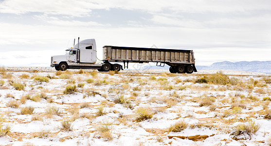 美国亚利桑那州亚利桑那外观货车货物车辆汽车公路旅行运输卡车图片