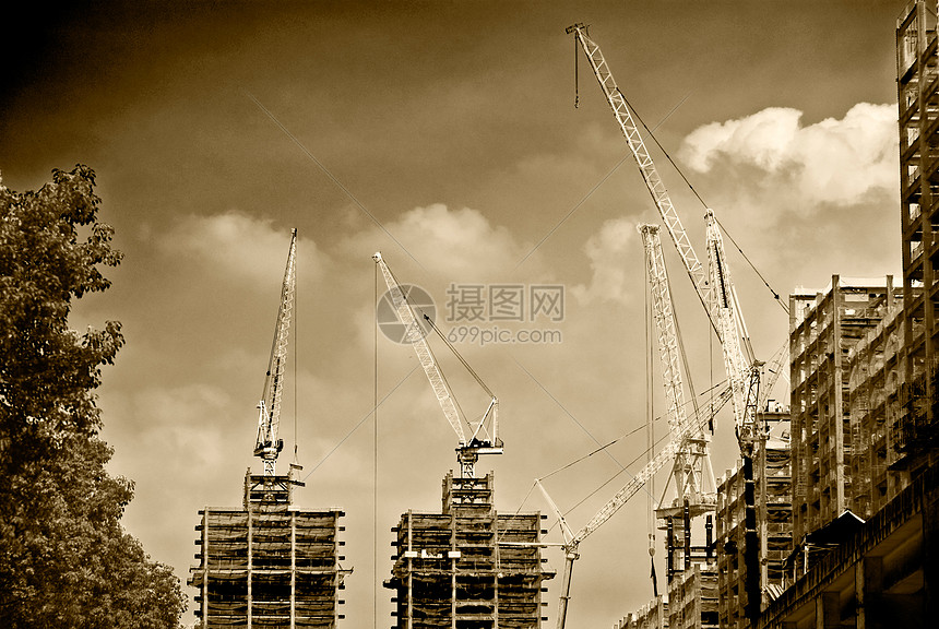 正在建设中的城市金属工程生活房子办公室财产风景景观建筑学摩天大楼图片