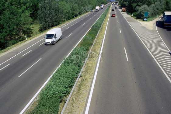 公路高速公路货运货物运输车辆旅行后勤主路通勤者车道沥青图片