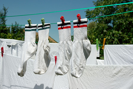 服装衣服房子卫生微风衣架天空洗衣店烘干空气袜子家务图片