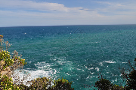 美丽的蓝大洋浪潮 澳大利亚天空波浪石头侵蚀海岸线冲浪旅游海滩海岸蓝色图片