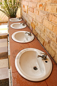 洗涤盆制品龙头浴缸洗手间卫生金属脸盆房子卫生间陶瓷图片