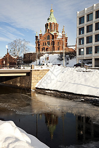 赫尔辛基乌斯彭斯基大教堂教会大教堂白色圆顶天空蓝色建筑宗教图片