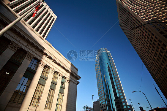 温尼伯旧楼和新温尼伯大楼城市天空玻璃风景旅行旗帜石头蓝色反思水平图片