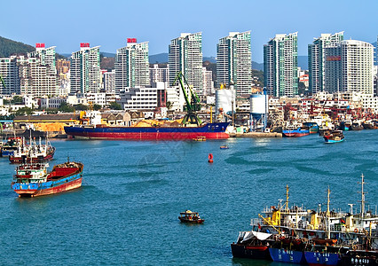 中国三亚凤凰岛港旅行壁垒游客渡船工作城市绿色蓝色过境商业图片