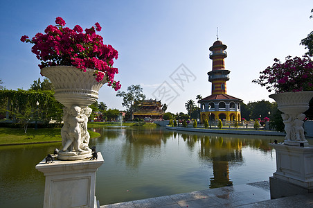 邦帕进入口历史红色公园建筑皇家文化游客旅游传统图片