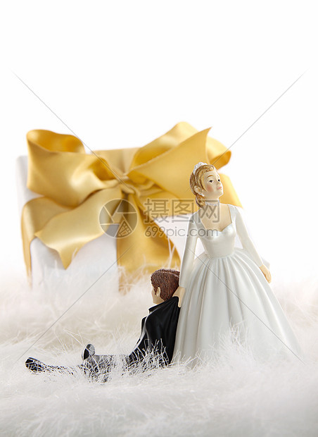 配白礼的婚礼蛋糕数字图片