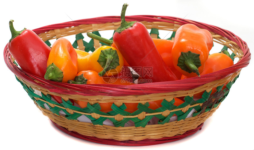 篮子中的多彩贝尔胡椒生产橙子营养农场香料植物美食烹饪蔬菜食物图片