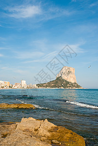 Calpe 算数阳光岩石海岸建筑物海滩海洋旅游晴天地标图片