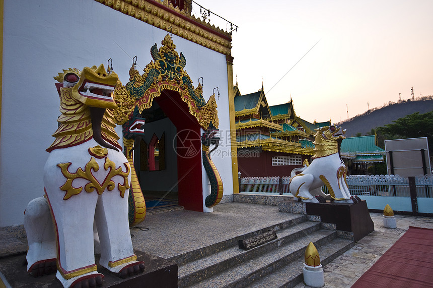 梅红子房子建筑学文化建筑旅行旅游假期佛教徒宗教寺庙图片