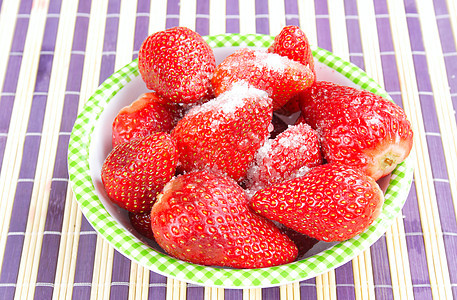 新鲜草莓团体甜点脆弱性肉质红色宏观早餐食物种子水果图片