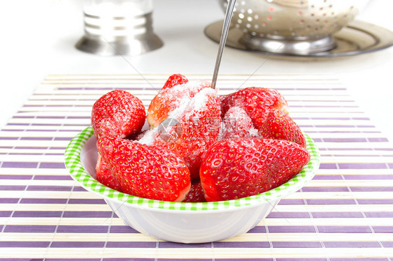 新鲜草莓团体食物甜点宏观过滤器脆弱性早餐种子水果图片