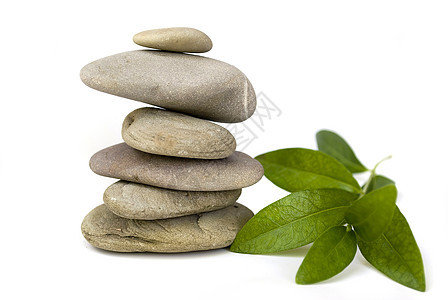 平衡的石头生活冥想鹅卵石绿色治疗白色卵石树叶精神红色图片