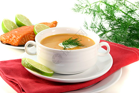 沙门奶油汤橙子杯子小吃食物鱼汤奶油烹饪草药图片