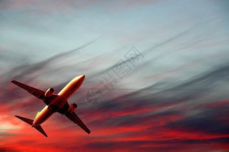 空中运输空中旅行     飞机和日落交通空气翅膀土地引擎天气客机假期异国运输背景