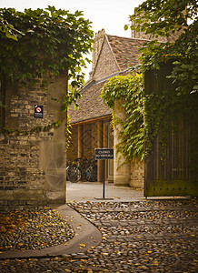 进入剑桥一个院子图片