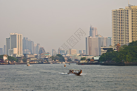 曼谷及其河流城市建筑物异国运河文化旅行景观运输热带情调图片