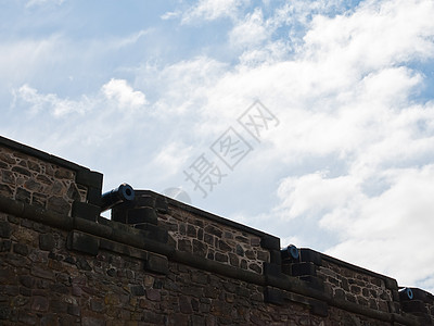 爱丁堡城堡爬坡历史遗产石头王国建筑城市防御建筑学天空图片