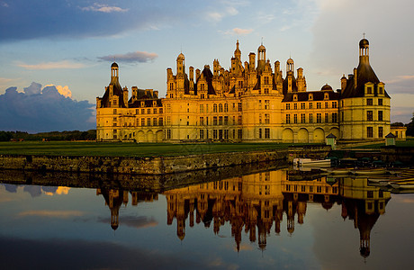 中心 法国地标建筑外观历史性建筑学宫殿历史镜像反思景点图片