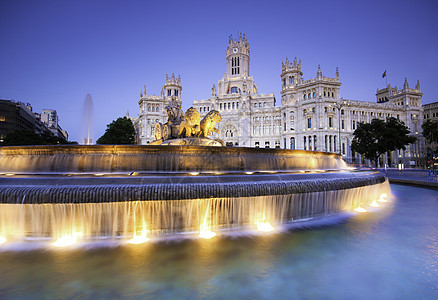 西班牙马德里市Cibeles广场文化办公室蓝色景观建筑旅游通讯历史艺术城市图片