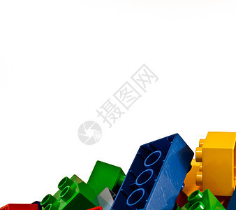 构块塑料幼儿园童年红色白色积木砖块玩具背景图片