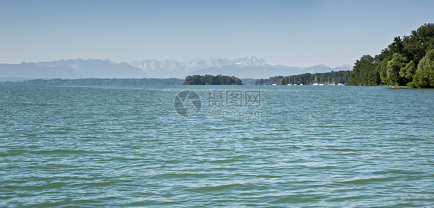 路德维格二世国王罗斯岛酒吧玫瑰岩石假期山脉国家旅游旅行娘娘腔游客图片