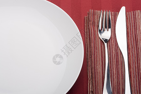 刀和叉白色织物食物红色纺织品餐巾用具厨具工具盘子图片