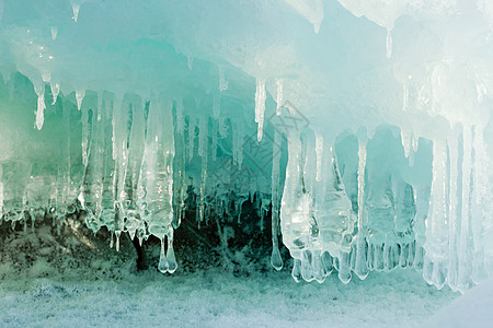 冰洞冻结蓝色天堂寒意冰柱太阳水晶季节环境冰山图片
