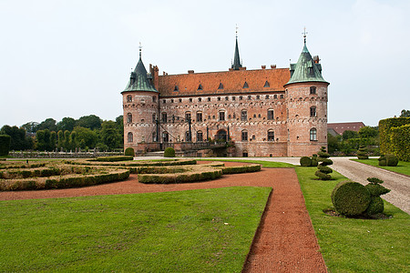 Egeskov城堡丹麦富宁堡垒吸引力旅游地标旅行童话石头纪念碑住宅反射图片
