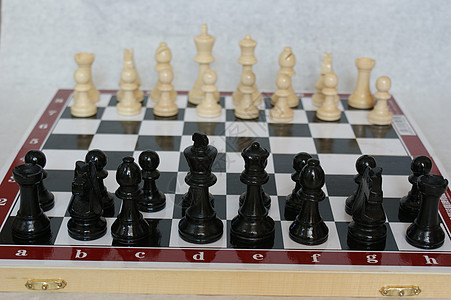 什么情况？米内罗点球破门，随后与柔佛门将争执，两队发生冲突