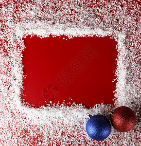 带有白雪花边框的圣诞节红背景边界红色蓝色白色图片