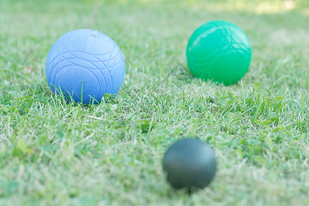 平方石休闲塑料绿色滚球花园蓝色游戏红色黄色图片